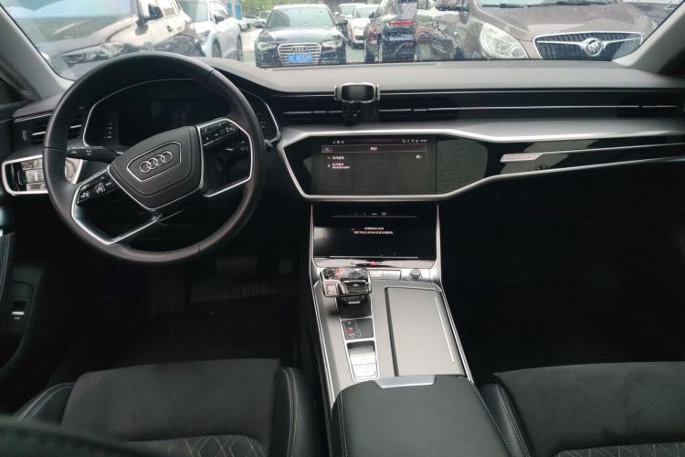 Used Audi A7L 2024 45 TFSI quattro Luxury Edition
