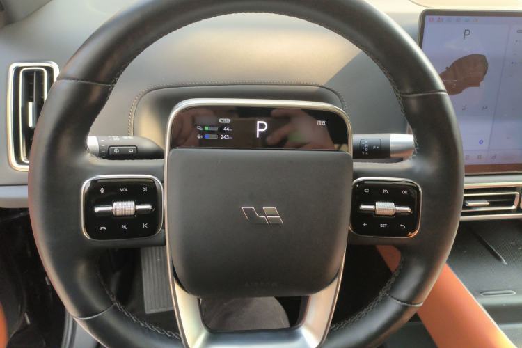 Used Li Auto L9 2022 Max model
