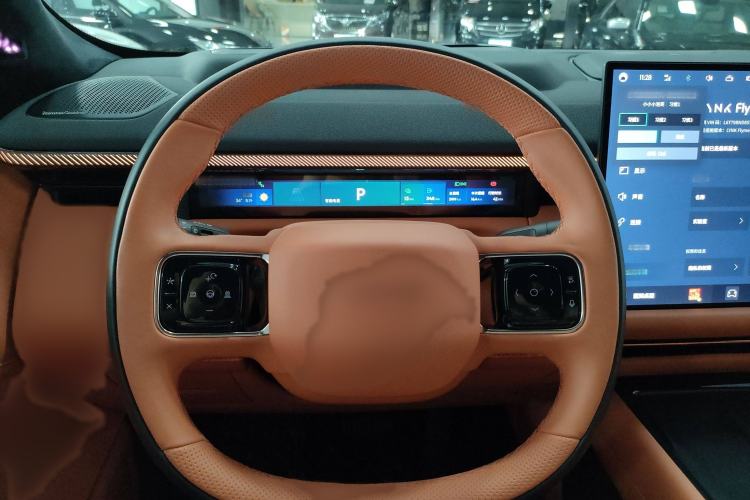 Used Lynk & Co 900 2025 1.5T Ultra