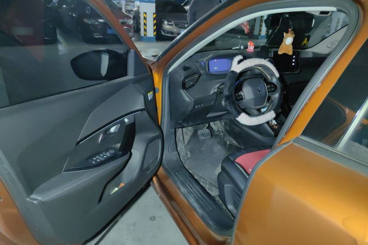 Used Peugeot 2008 2020 230THP 3D ZhenShang Edition Driver Seat