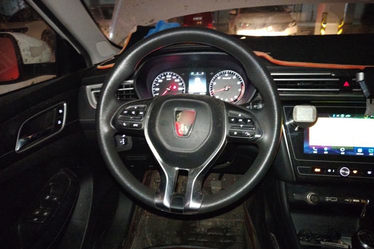 Used Roewe i5 2019 1.5L Manual 4G Connected Langyue Edition
