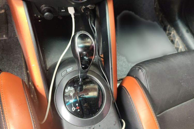 Used Hyundai Veloster 2015 1.6T Automatic Luxury Edition
