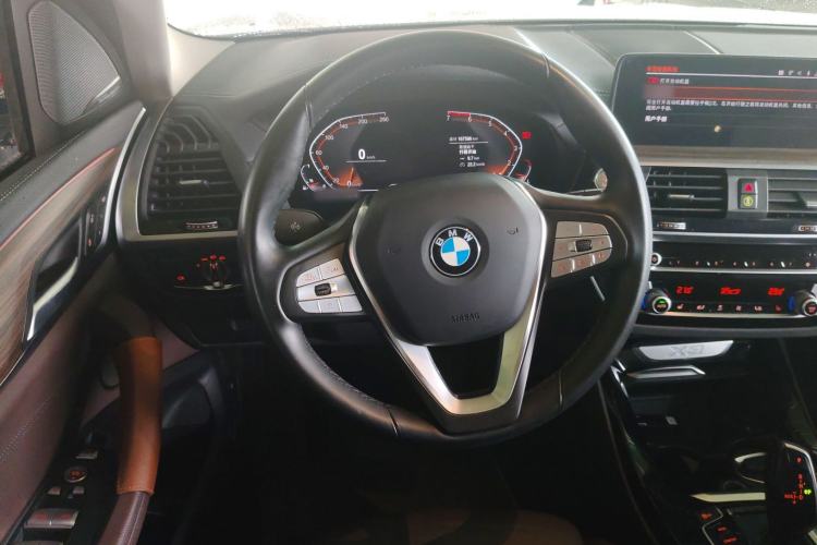 Used BMW X3 2020 xDrive28i Luxury Package Steering Wheel