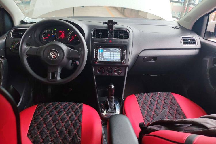 Used Volkswagen Polo 2013 1.4L Automatic Comfort Edition