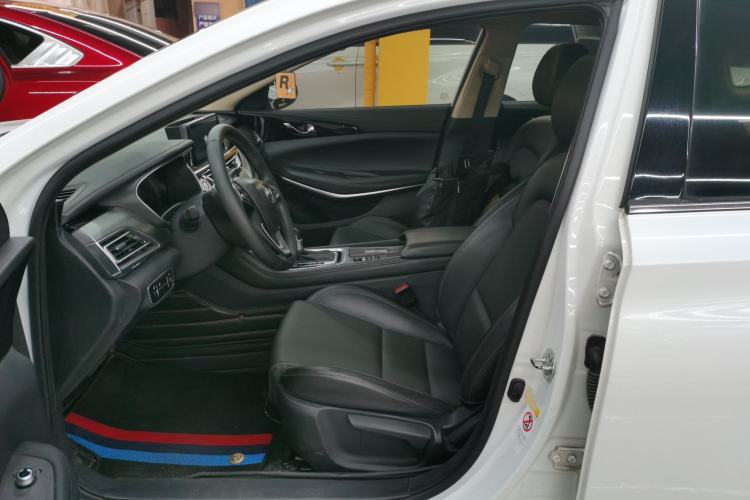 Used CHANGAN Ruicheng CC 2020 1.5T Automatic Xuanrui Model
