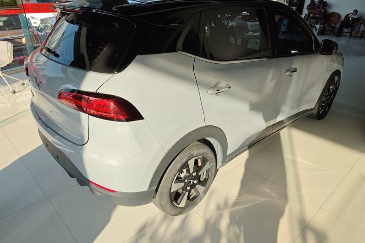 Used Wuling Bingo PLUS 2024 510 km Flagship Edition Four-Seater Version
