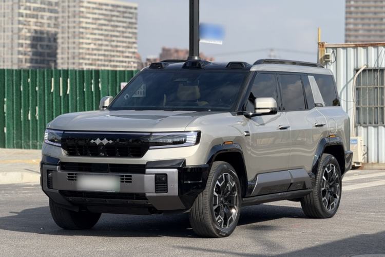 Used Formula Leopard 8 2025 Smart & Brave Flagship Edition 6 Seats