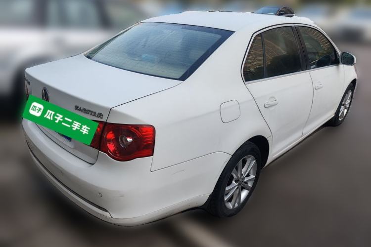 Used Volkswagen Sagitar 2011 1.6L Automatic Comfort Edition Rear Right 45 Deg