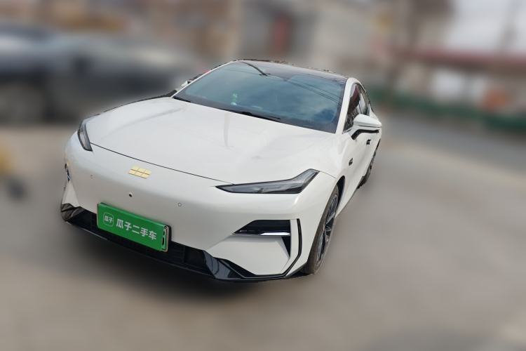 Used Geely Galaxy E8 2025 700 km Long-Range Intelligent Driving Version