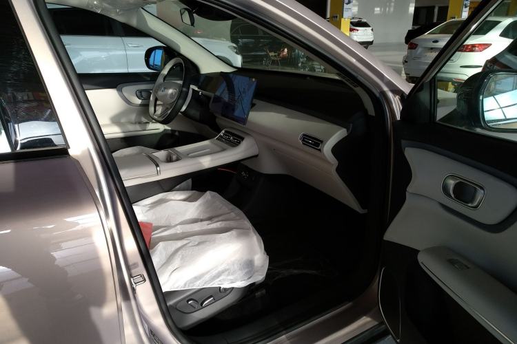 Used CHANGAN NEVO Q05 2026 Model 506 Max
