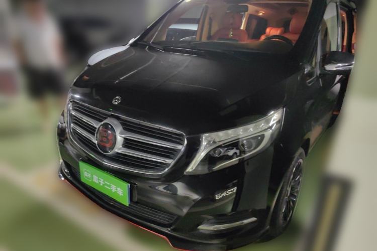 Used Mercedes-Benz V-Class Mercedes-Benz V250, registered in 2019, 2.0-liter automatic, 7-seater, imported (factory-modified). Guazi used car, China used car export, Used car for sale, Used Mercedes-Benz cars, Cheapest cars for sale