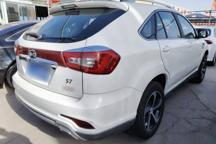 Used BYD S7 2015 2.0T Automatic Prestige Model