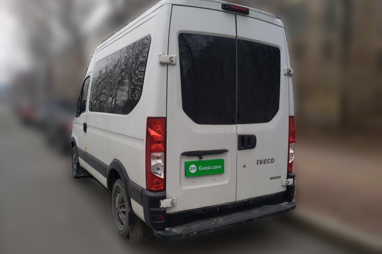 Used Iveco Eurocargo 2020 2.3T Manual Super Rui Short Wheelbase High-Roof Low-Performance F1A
