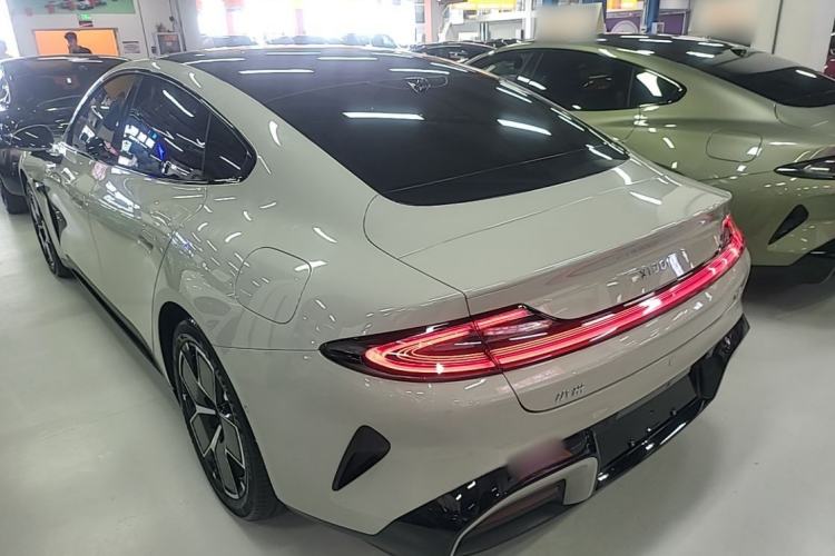 Used Xiaomi Auto SU7 2024 Rear-Drive Long-Range Intelligent Driving Version