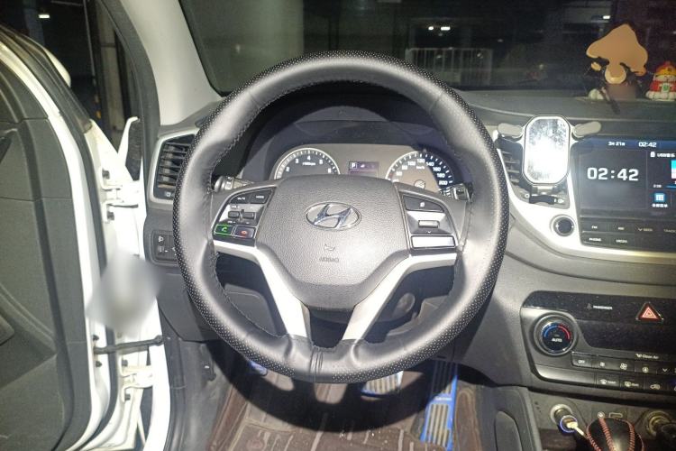 Used Hyundai Tucson 2018 1.6T Dual-Clutch Two-Wheel Drive 15th Anniversary Special Edition
