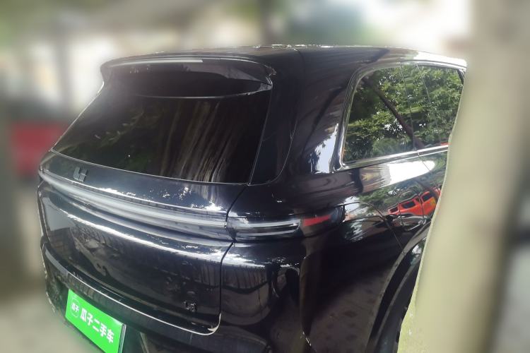 Used Li Auto L8 2023 Pro Model
