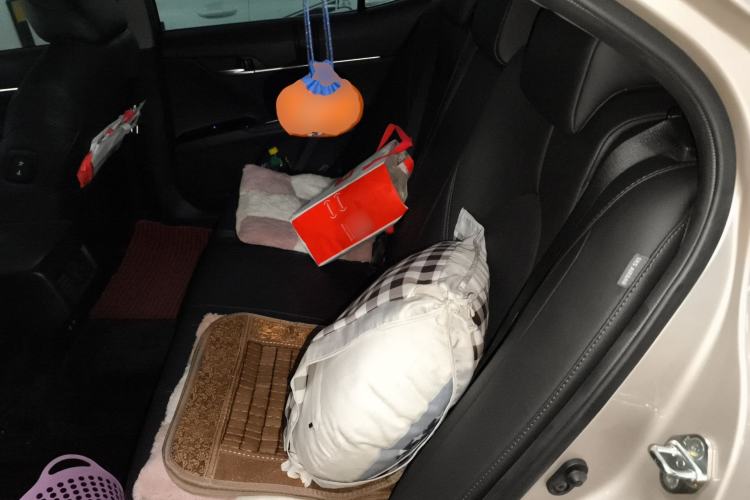 Used Toyota Camry 2019 2.5G Luxury Edition China VI Standard Left Rear Seat