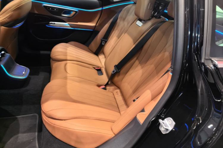 Used Mercedes-Benz E-Class 2026 E 260 L Classic Edition Left Rear Seat