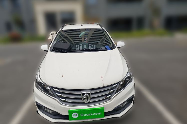 Used Baojun 310W 2017 1.5L Manual Comfort Version China V