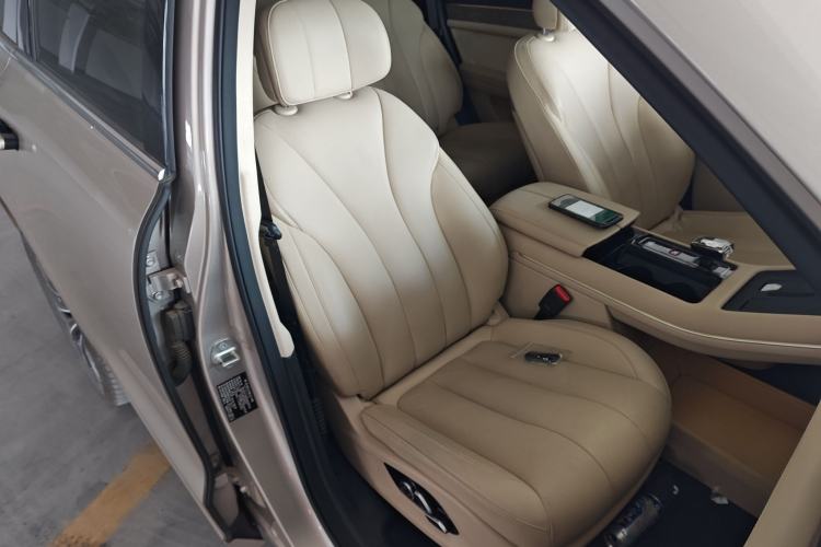 Used Hima AITO M7 2022 1.5T Four-Wheel Drive Luxury Edition Right Front Seat