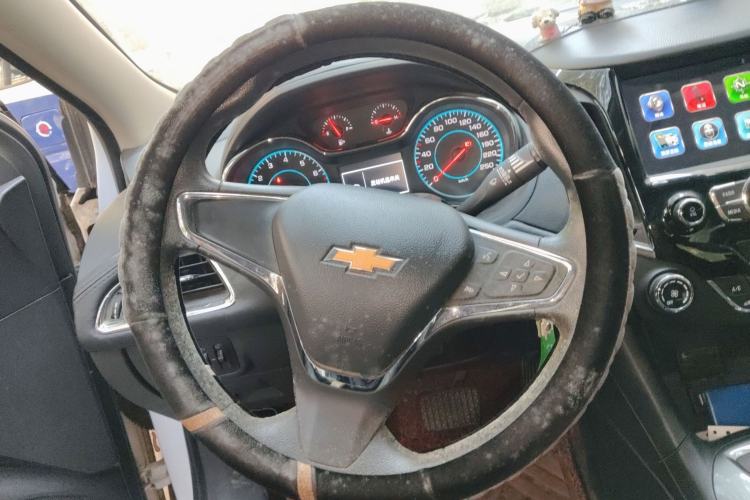 Used Chevrolet Cruze 2015 1.5L Automatic Luxury Edition