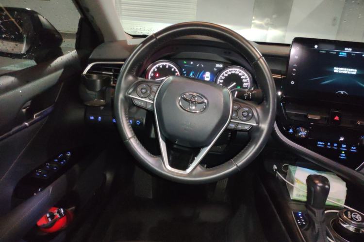 Used Toyota Camry 2021 2.0G Luxury Edition Steering Wheel