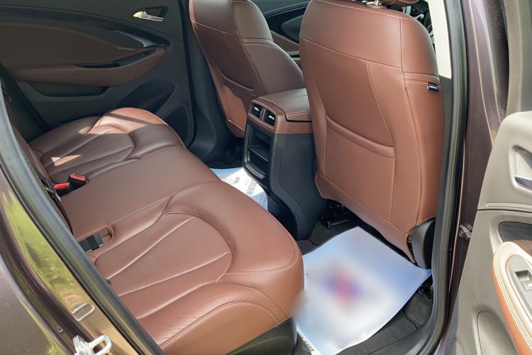 Used Buick Envision 2018 20T Two-Wheel Drive Luxury Model Interior 7