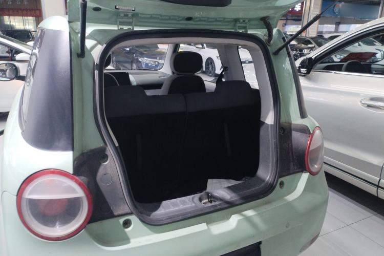 Used CHANGAN NEVO Lumin 2022 210km Sweet Edition Trunk