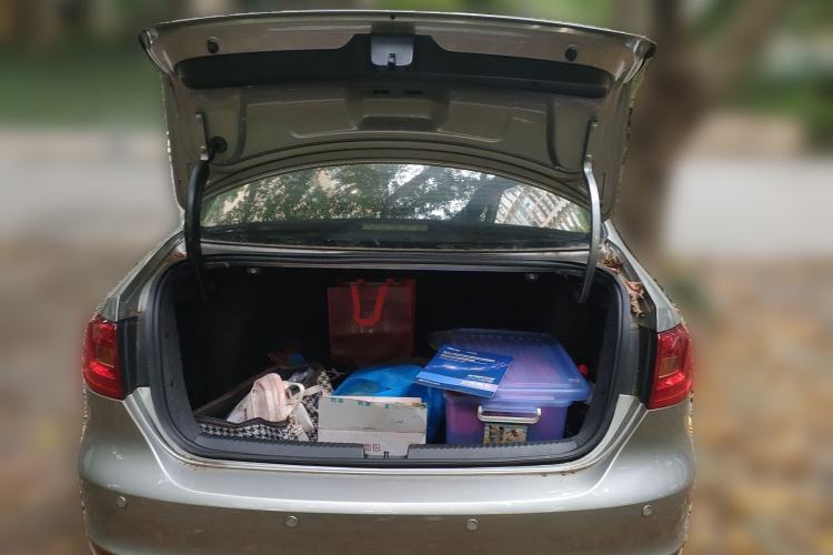 Used Volkswagen Sagitar 2012 1.4TSI Automatic Fashion Edition Trunk