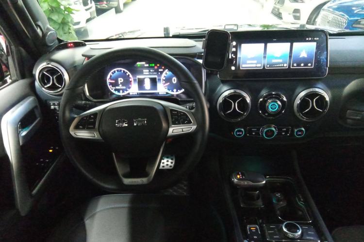 Used BAIC Off-Road BJ40 2023 2.0T Automatic Four-Wheel Drive Urban Hunter Edition Chivalrous Type