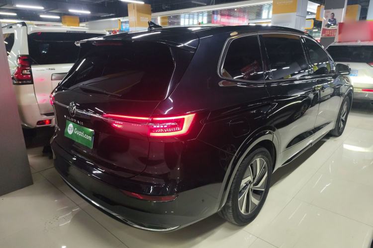 Used Volkswagen Viloran 2024 380TSI Luxury Edition