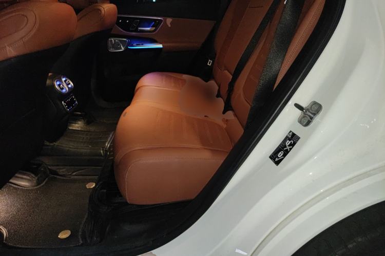 Used Mercedes-Benz GLC 2023 GLC 300 L 4MATIC Luxury 7-Seater