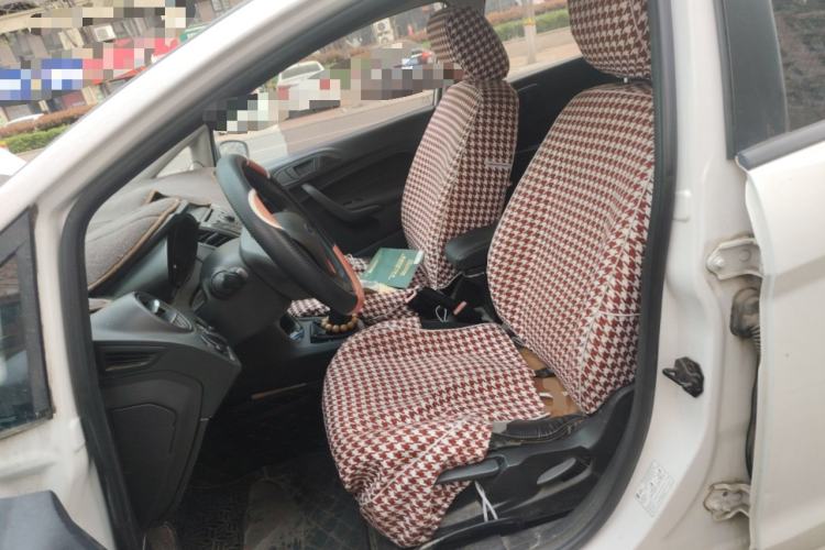 Used Ford Fiesta 2013 Hatchback 1.5L Manual Fashion Edition
