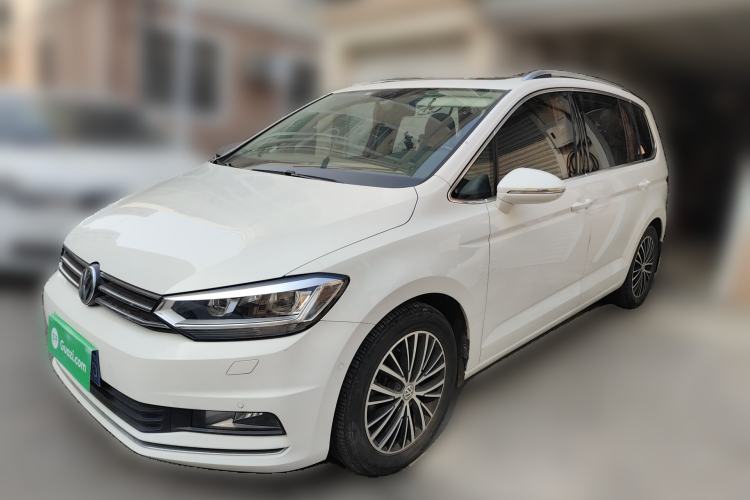 Used Volkswagen Touran 2018 Volkswagen Touran L 280TSI DSG Luxury Edition 7 Seats