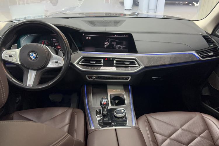 Used BMW X5 2022 Restyled xDrive 30Li Luxury Version M Sport Package