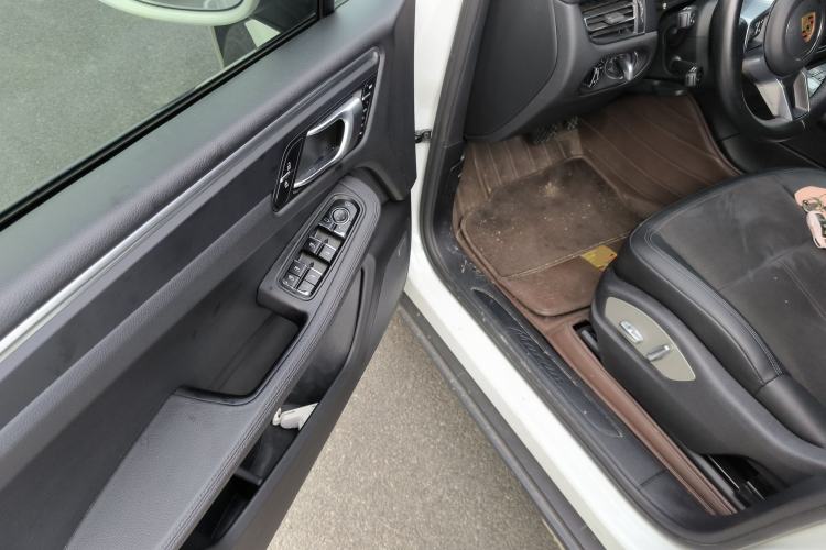 Used Porsche Macan 2021 Macan 2.0T