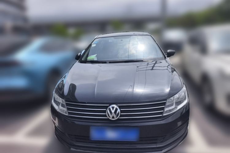 Used Volkswagen Lavida 2017 1.6L Automatic Fashion Edition
