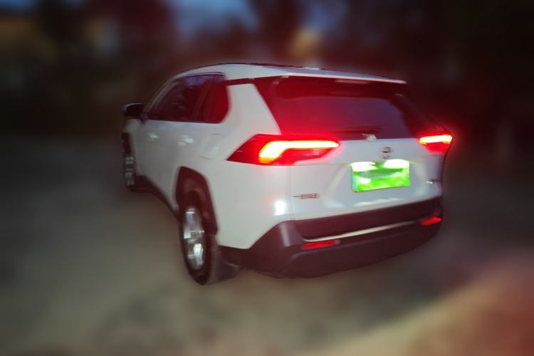 Used Toyota RAV4 2021 2.0L CVT Two-Wheel Drive Urban Edition
