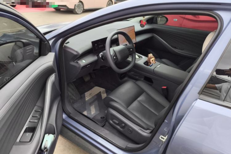 Used Nissan N6 2026 Model 180 Max Driver Seat