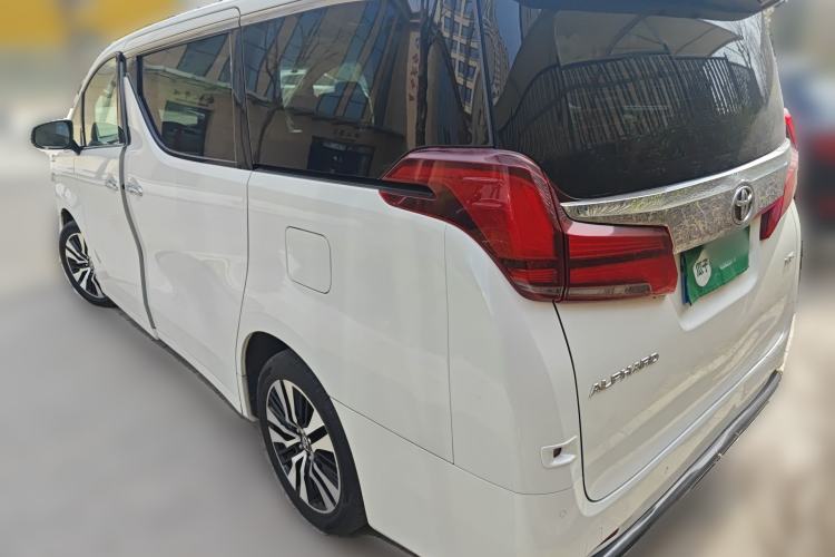 Used Toyota Alphard 2018 Revised Version 3.5L Luxury Edition
