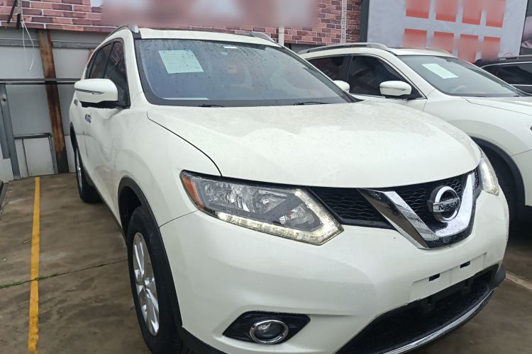 Used Nissan X-Trail 2015 2.0L CVT Comfort MAX Edition 2WD
