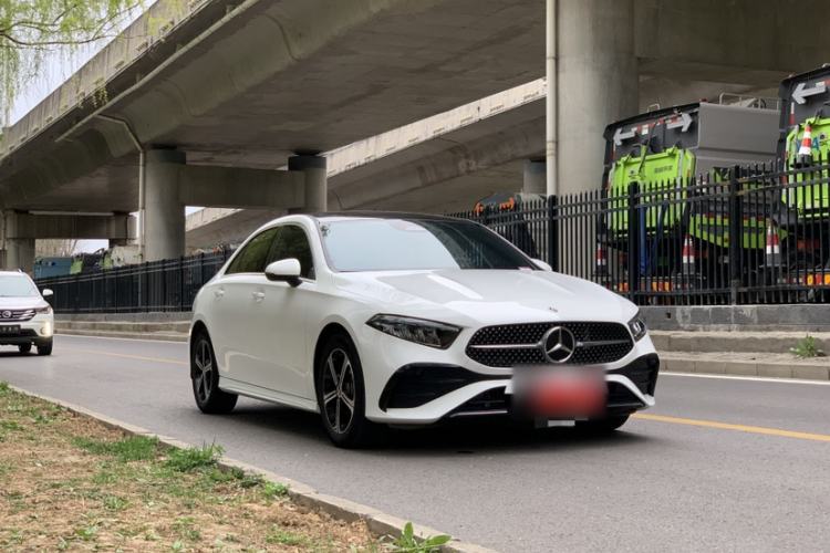 Used Mercedes-Benz A-Class 2023 A 200 L Fashion Model Exterior 2