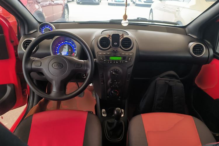 Used BYD F0 2012 1.0L Joyful Cool Model
