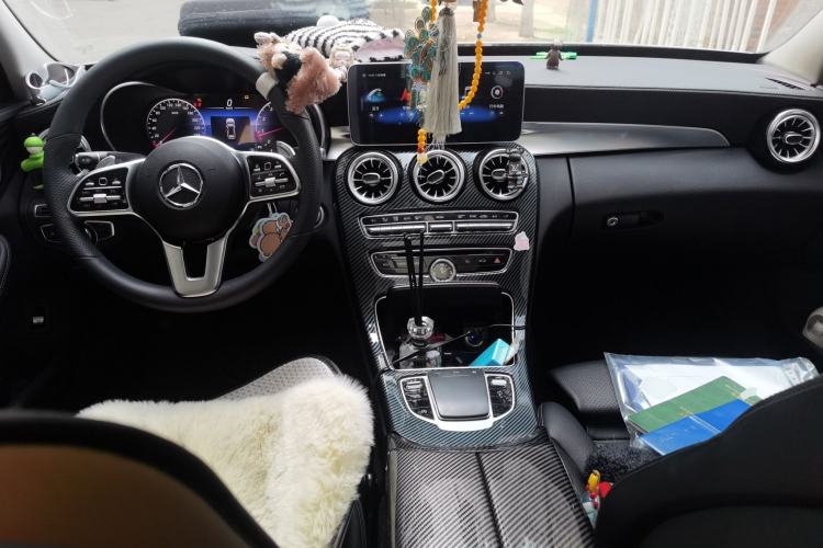 Used Mercedes-Benz C-Class 2015 C 180 L Sport Edition Center Console