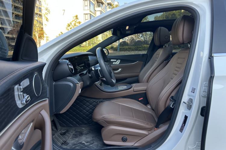 Used Mercedes-Benz E-Class 2021 E 300 L Sporty and Stylish Model