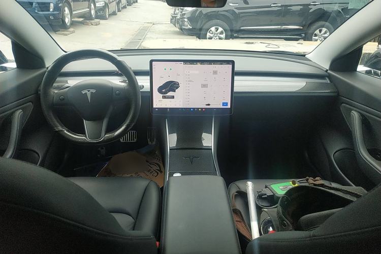 Used Tesla Model 3 2019 Long-Range All-Wheel-Drive Version