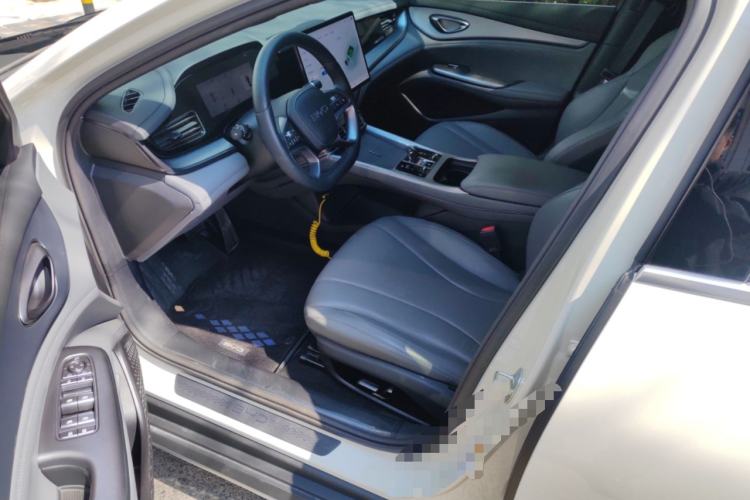 Used BYD Seal 07 DM-i 2025 Intelligent Driving Version DM-i 1.5L 125km Elite Edition Interior 2