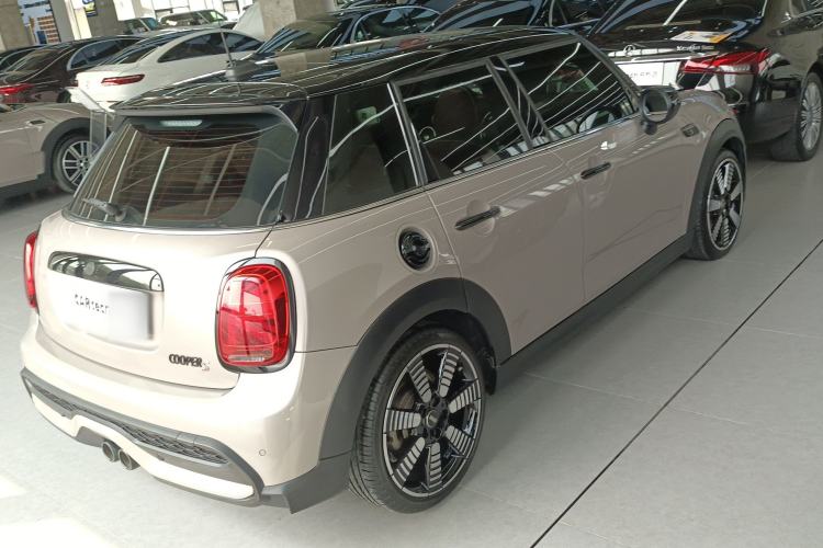 Used MINI 2023 Facelift 2.0T COOPER S Artist Five-Door Edition