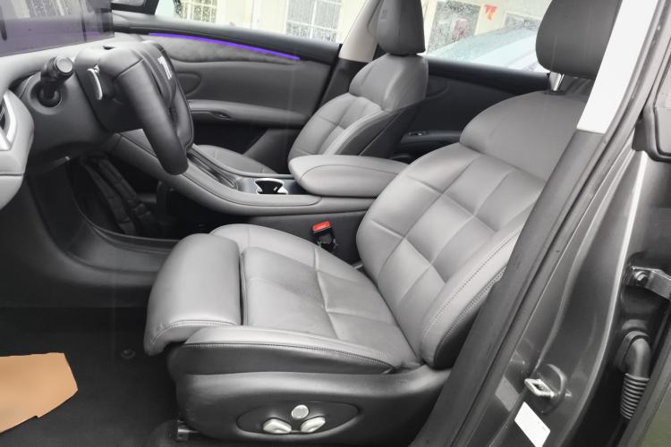 Used IM LS6 2023 Max Standard Edition Left Front Seat