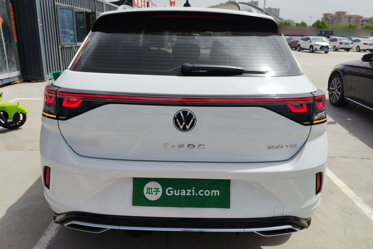 Used Volkswagen T-ROC 2023 300TSI DSG Two-Wheel-Drive Chen Guang Edition Rear